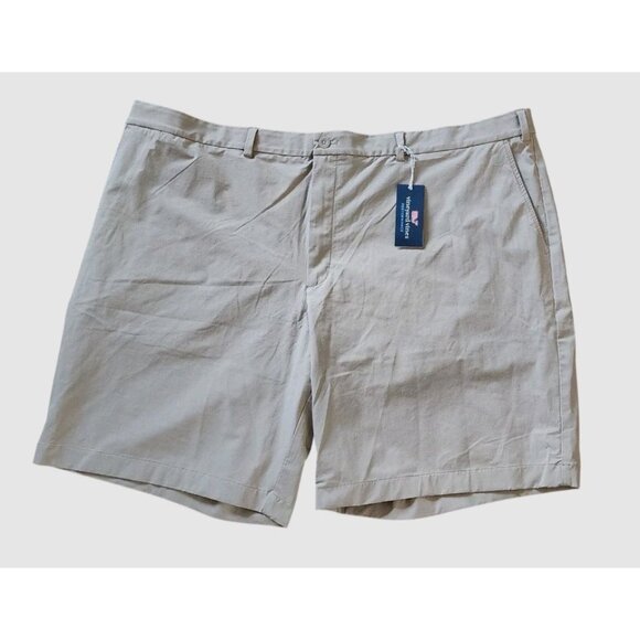 Vineyard Vines On-the-Go 10" Shorts 52B Khaki New Retail $105 Water Repellant - Picture 1 of 9